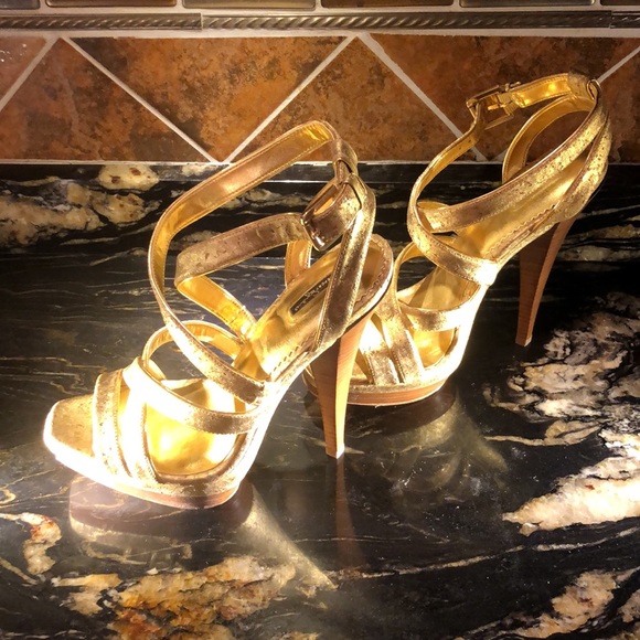 Report Signature Sexy Heels - Picture 3 of 12